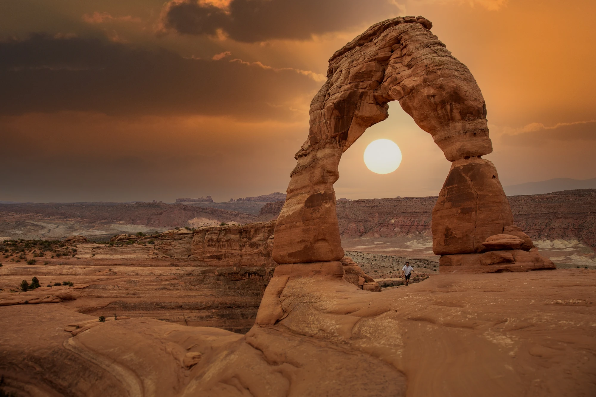 Walking Into the Frame: Experiencing Delicate Arch at Arches National Park
