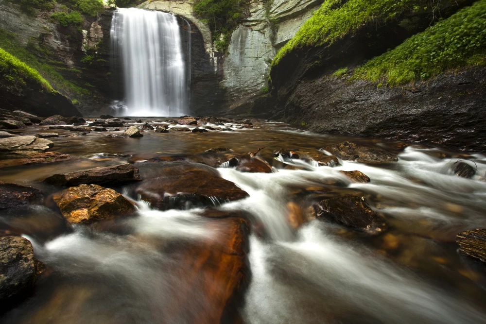 Edge of the Looking Glass: Chasing a 60‑Foot Waterfall in Pisgah
